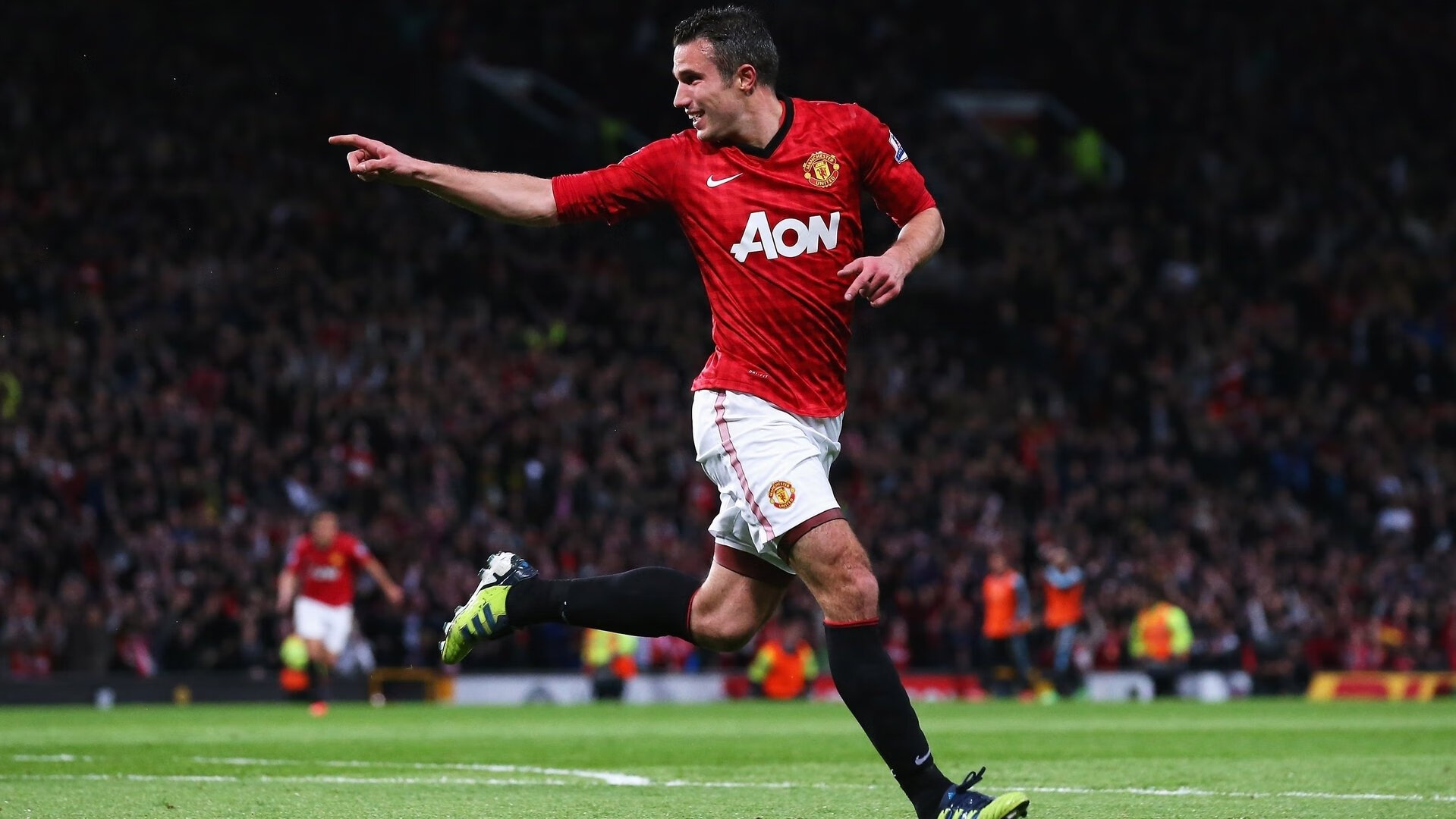 “马丁·高尔西的硬朗防守，推动阿根廷美洲狮队成为冠军有力竞争者”